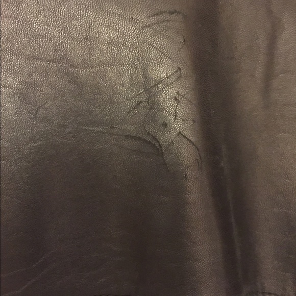 Leather jacket - Picture 3 of 6